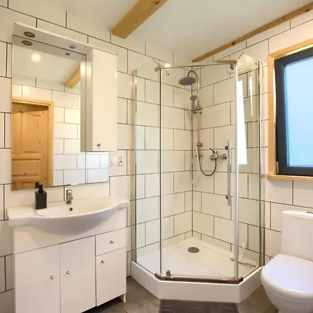 Ferienhaus Kolorowe Rewal, 200m Do Plazy, Morza Uwielbiany Przez Rodziny Z Dziecmi *